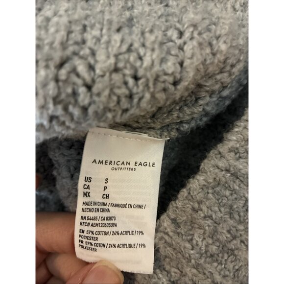 American Eagle Womens S Gray Sweater Deep V Distressed Long Sleeve Knit - Picture 5 of 6